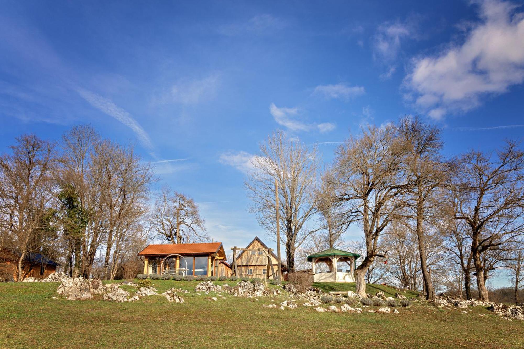 Double Paradise Slunj Exterior photo
