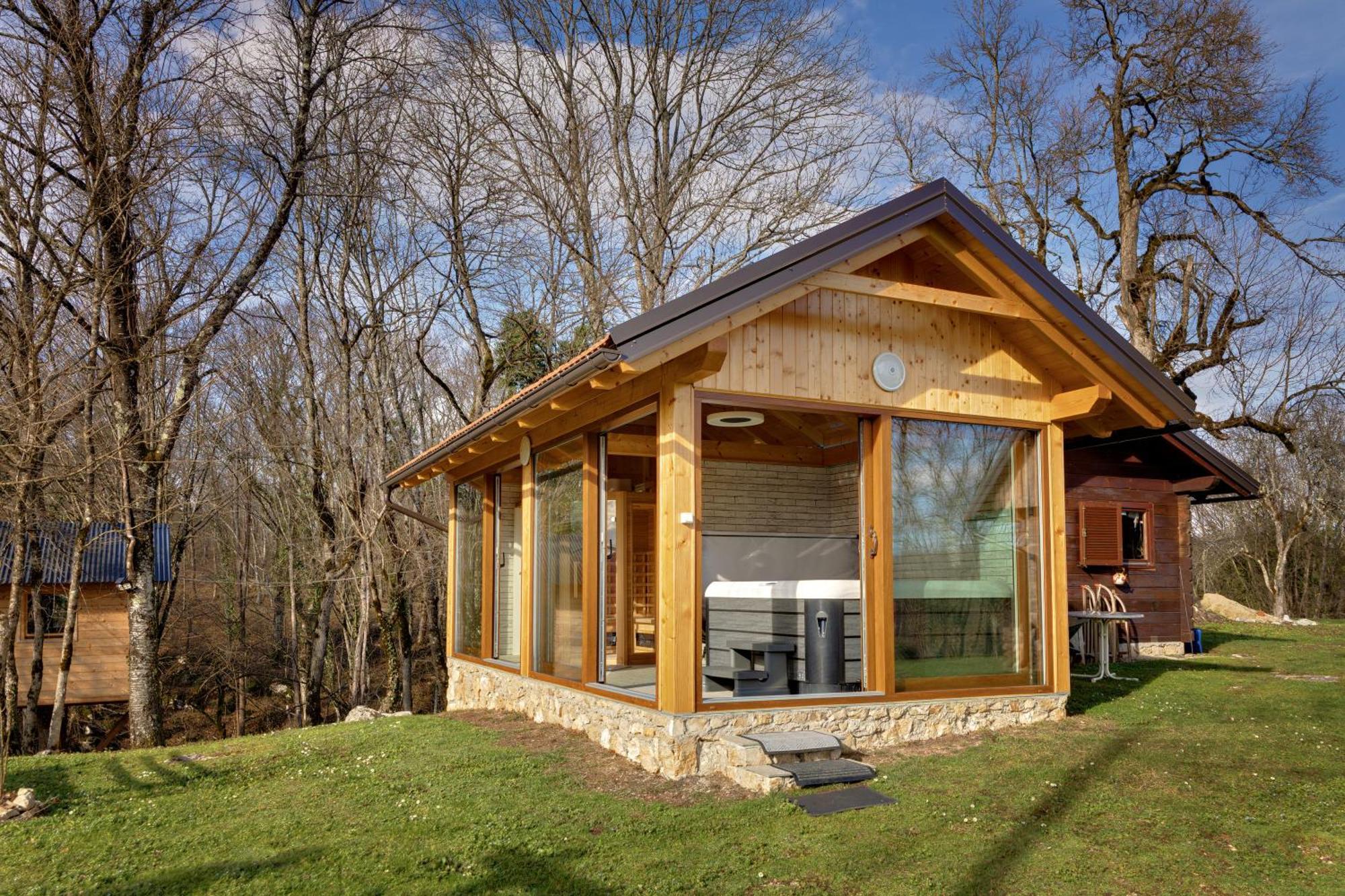 Double Paradise Slunj Exterior photo