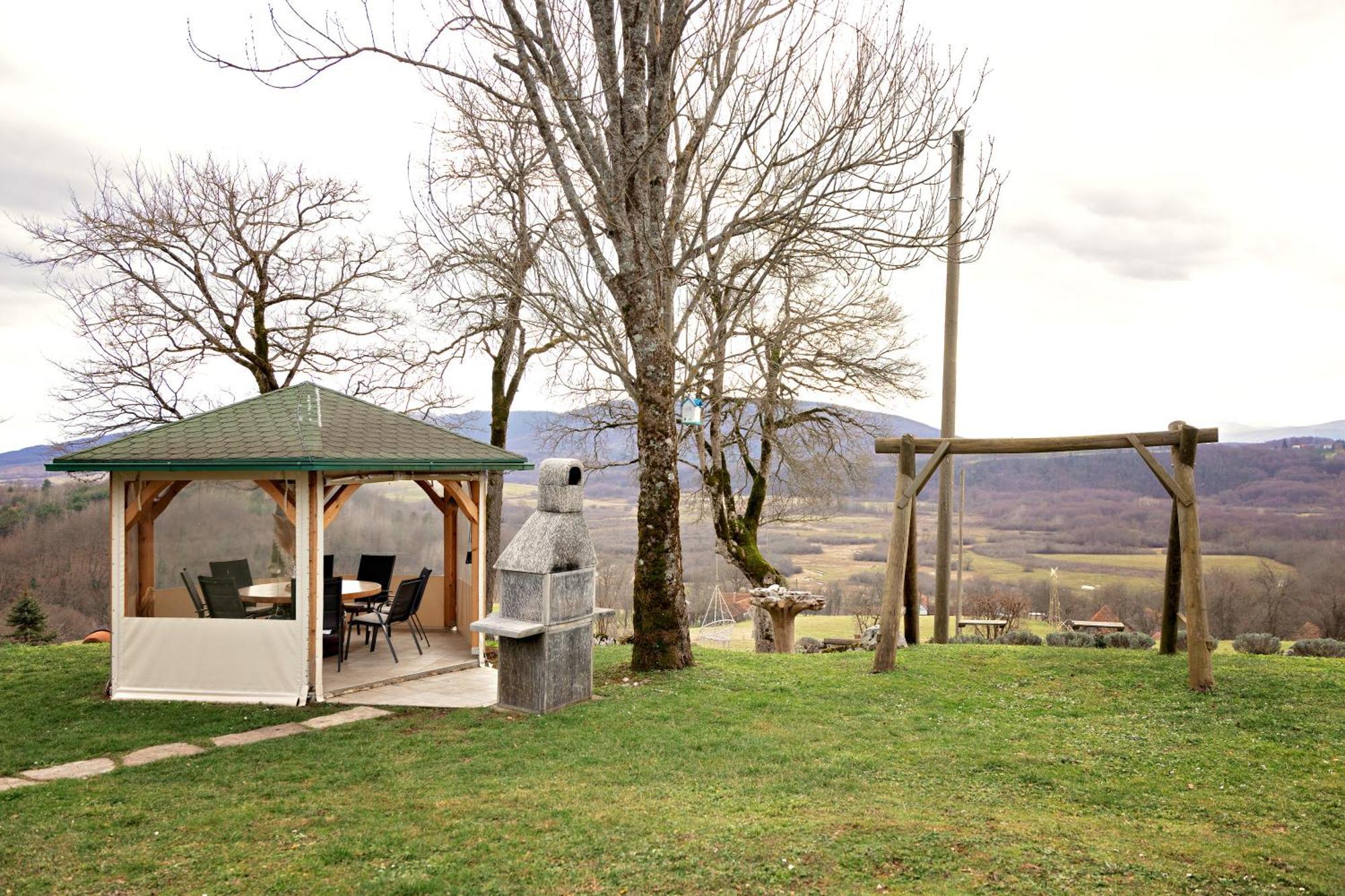 Double Paradise Slunj Exterior photo