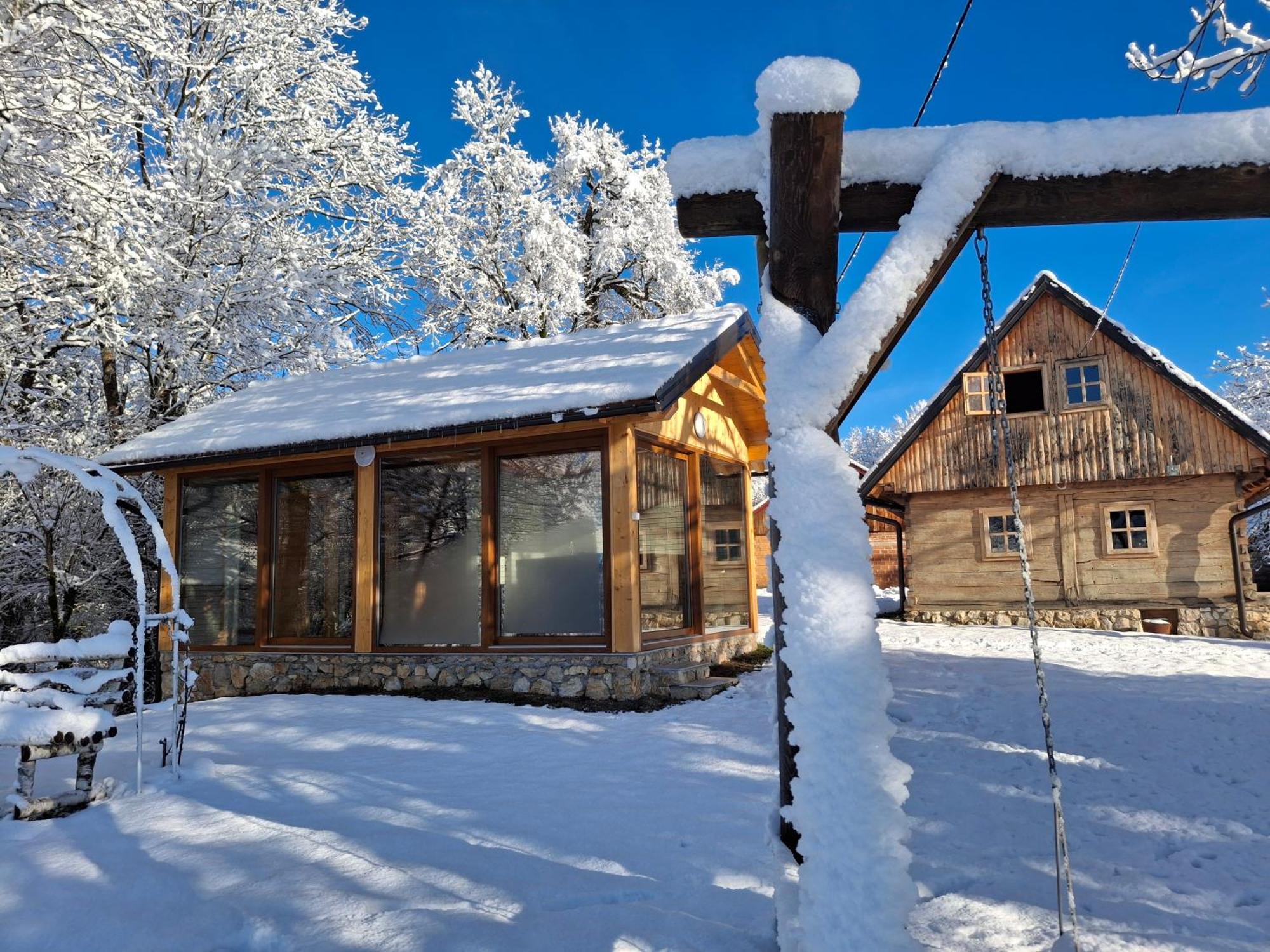 Double Paradise Slunj Exterior photo